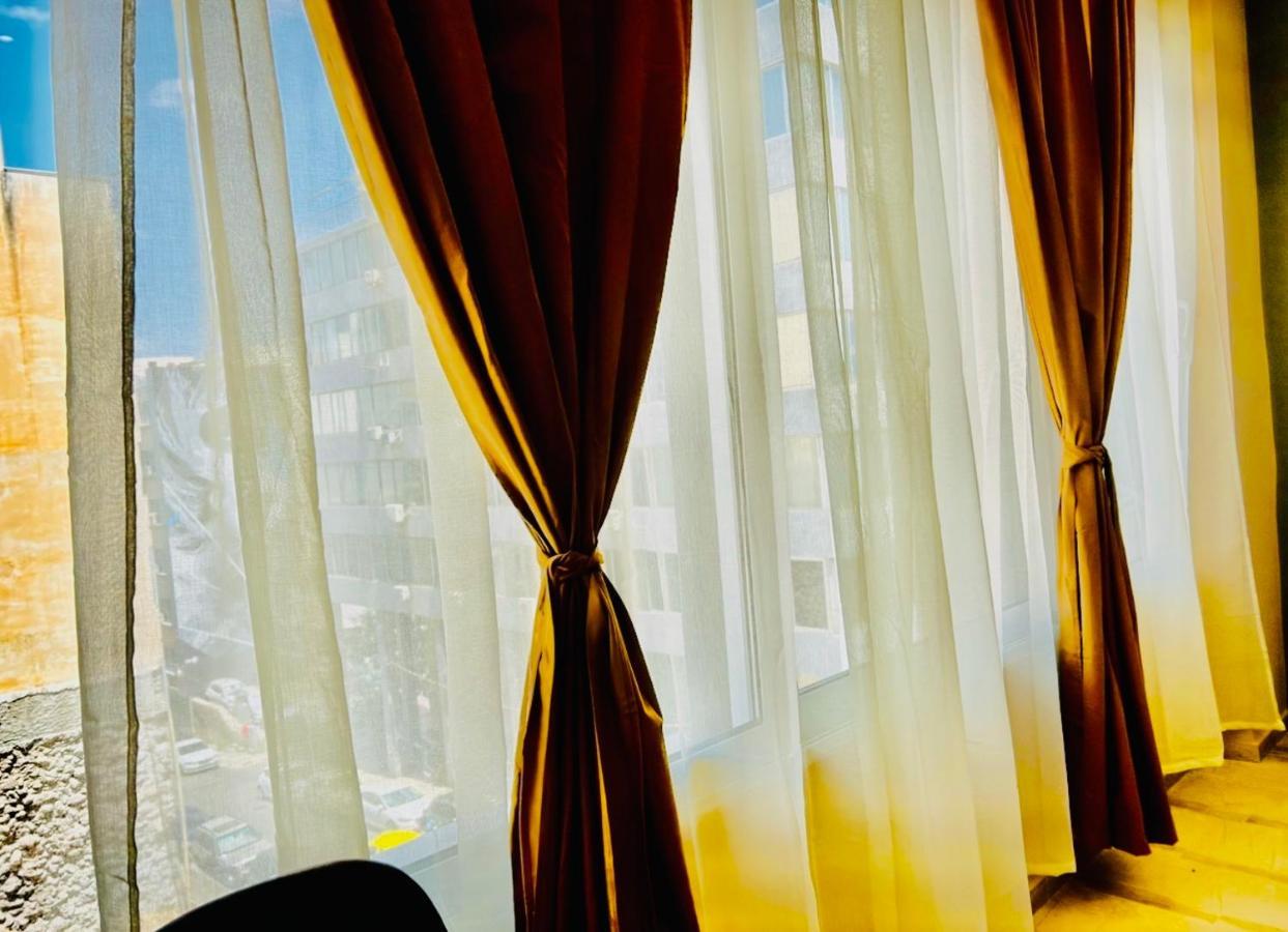 Port Twins Suites No1 Пирей Экстерьер фото